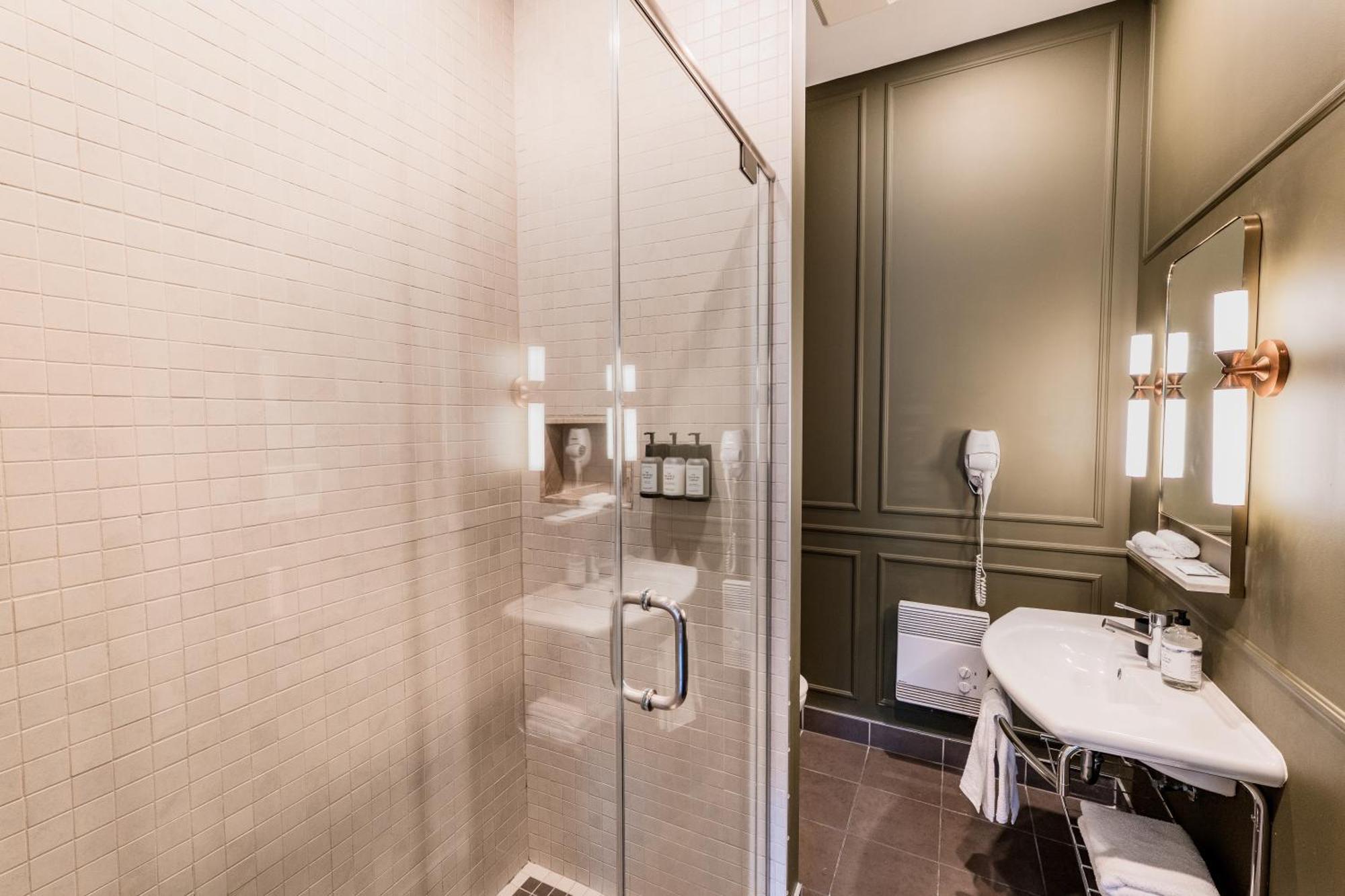 Self Check-In Boutique Hotel - Quartier Latin - Room 101 Montreal Exterior foto